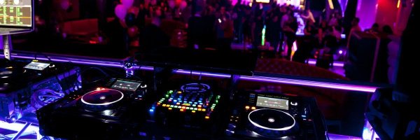 1981Moff Profile Banner