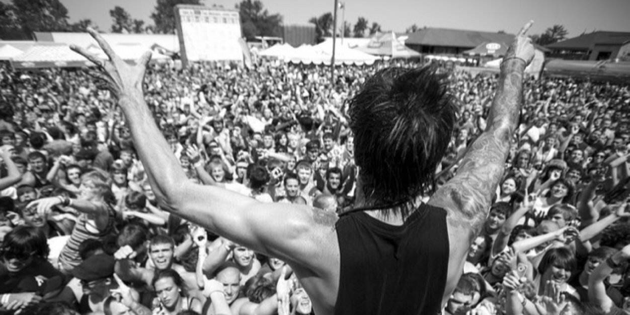 howillyoufixme's profile banner image