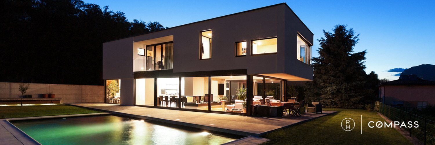 RealtorReneeLA's profile banner image