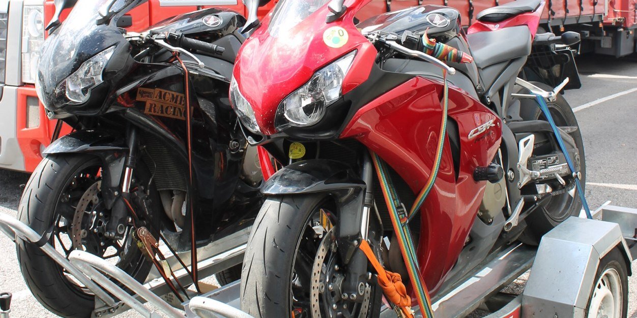 Hr74rr's profile banner image