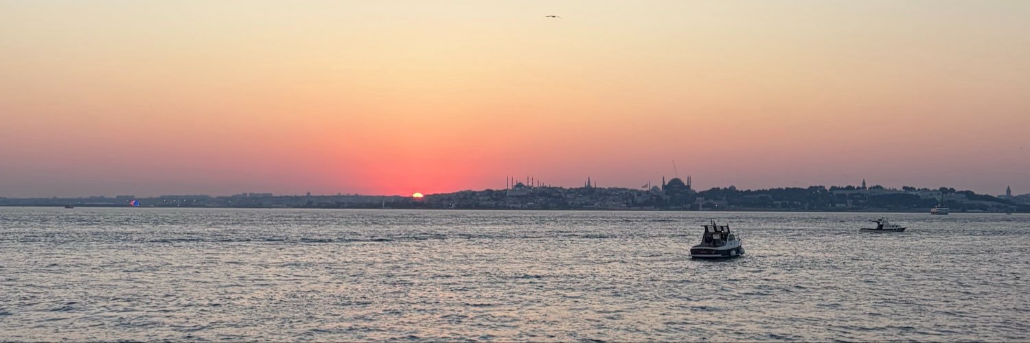neynessu's profile banner image