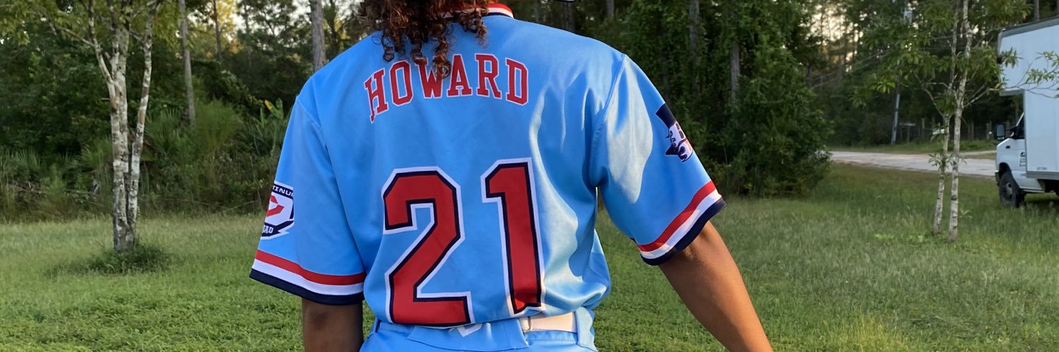 Aun'Yale Howard banner