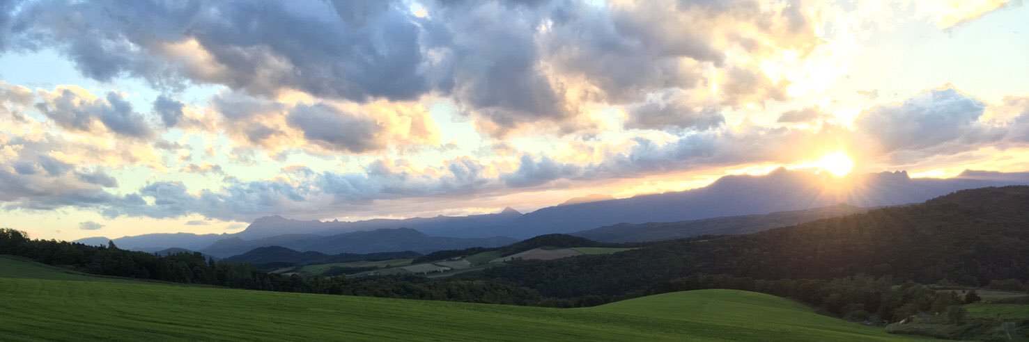 omu061's profile banner image