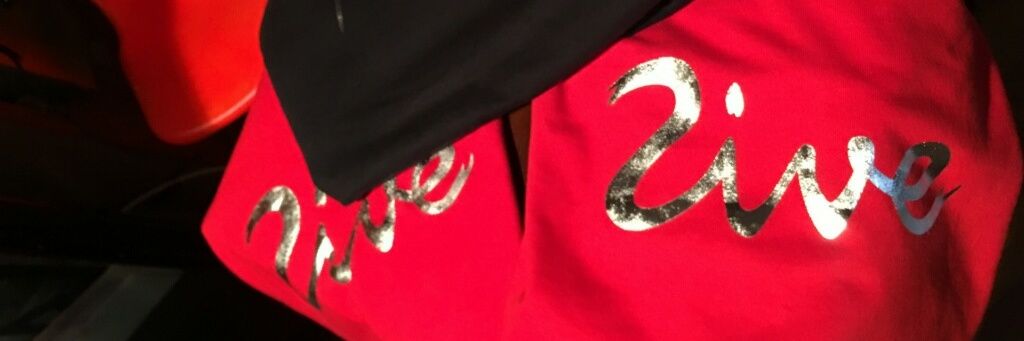 2Live 👑⚡️ banner