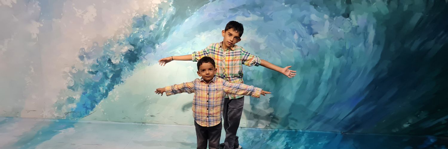 Parimannavan's profile banner image