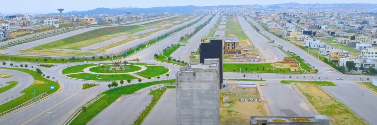 Hunter trader banner