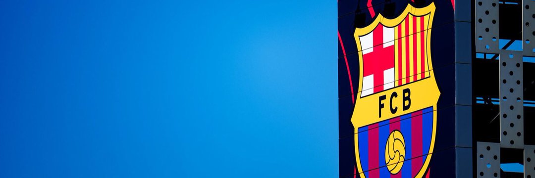 thays_ucker's profile banner image
