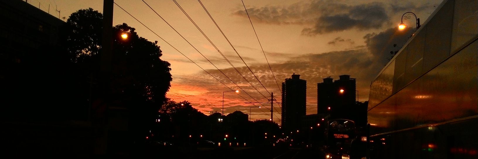 卡倫||カレン banner