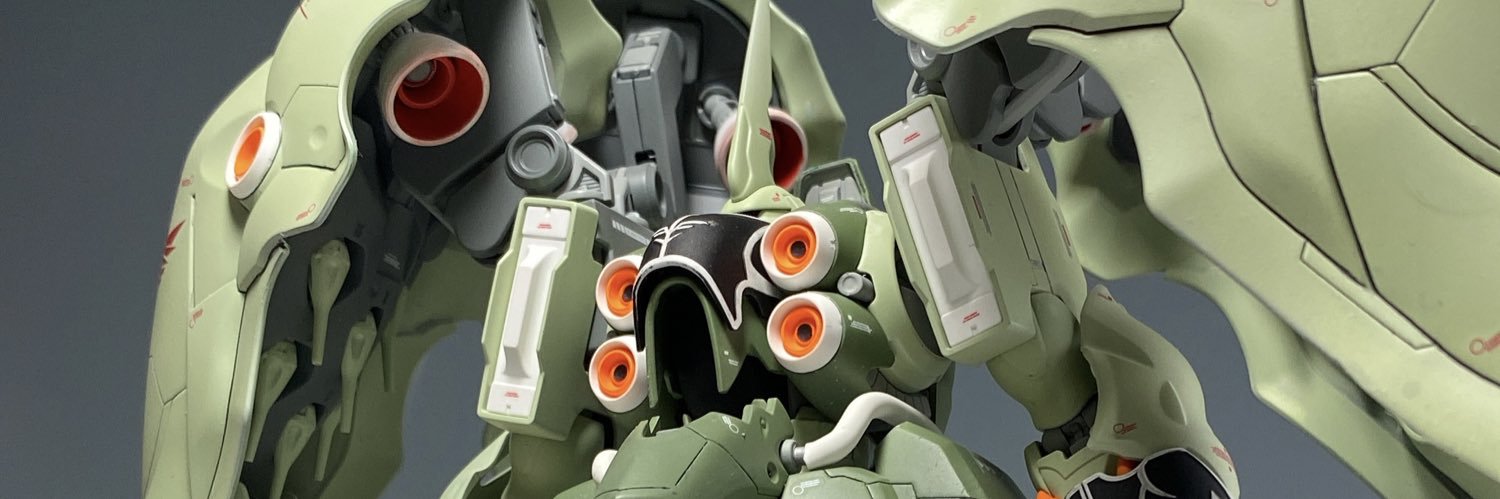 shemomi's profile banner image