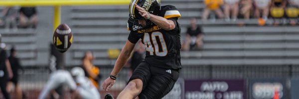 creighton_w17 Profile Banner