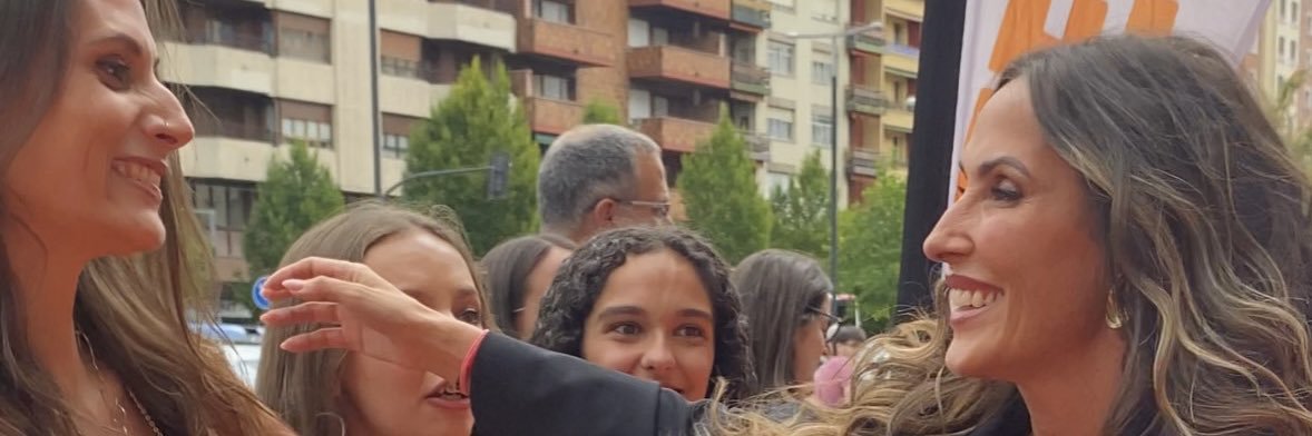 Talaniaa_99's profile banner image