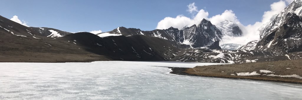 AsmitaSingh1's profile banner image