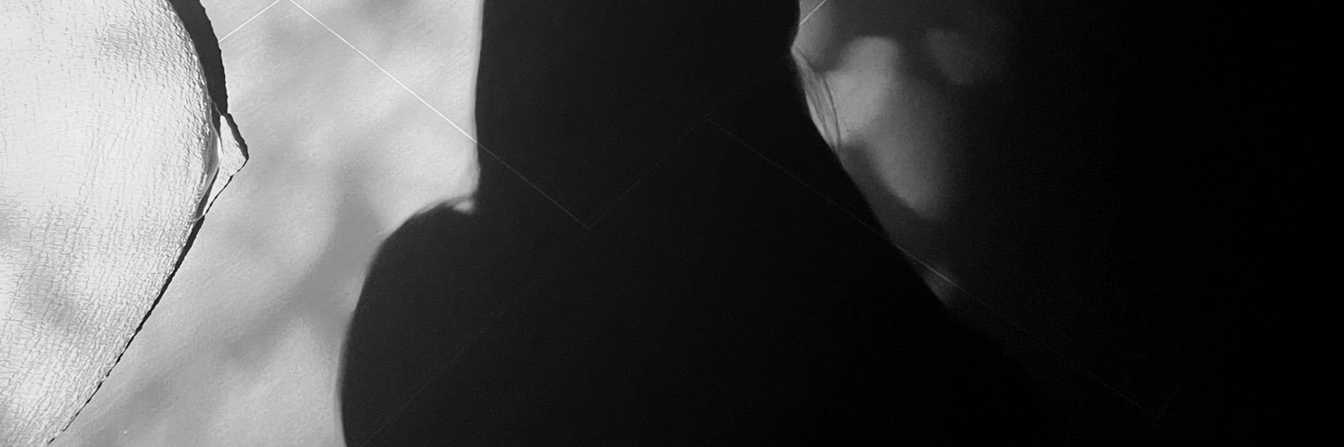 NNUUNNIIII's profile banner image