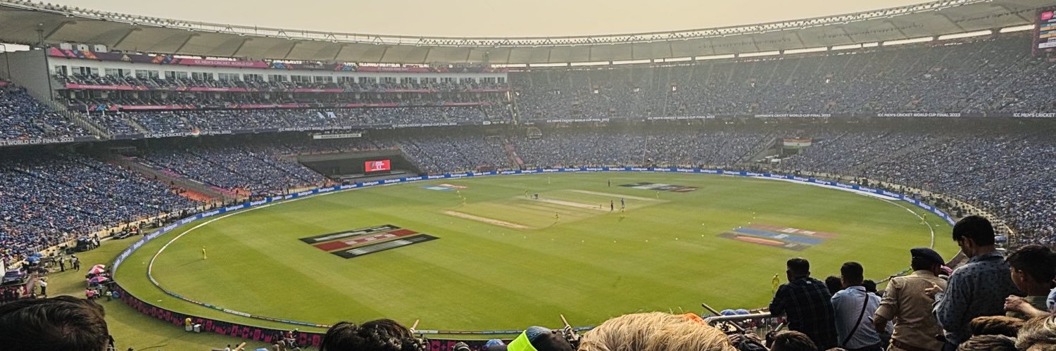 MokshitBhatia's profile banner image