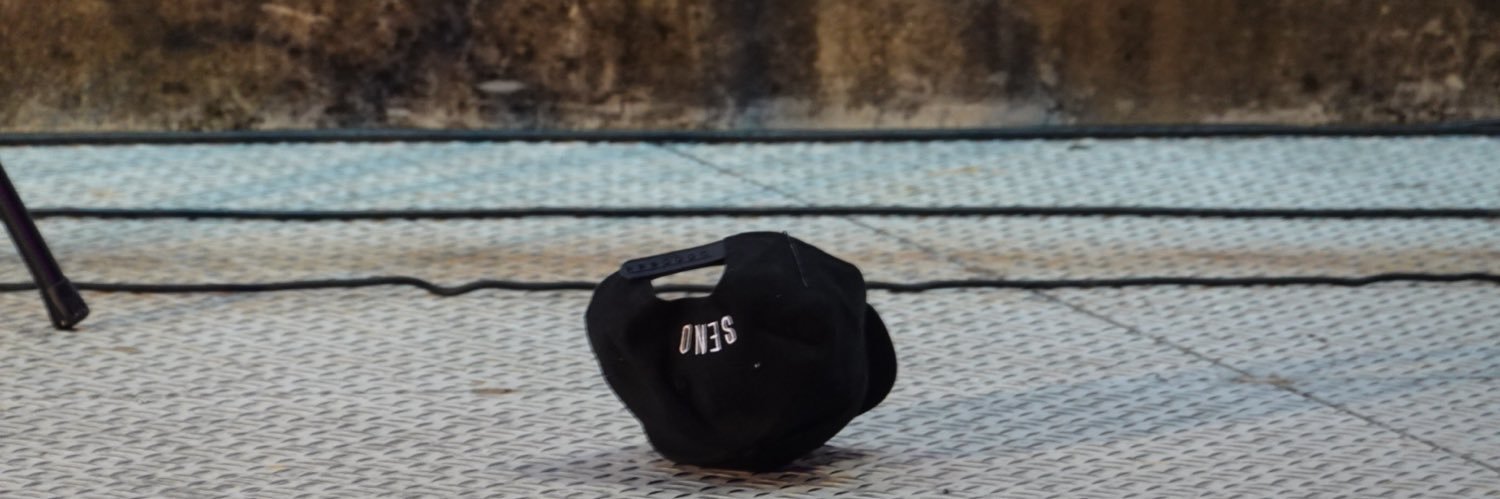 aks2027's profile banner image