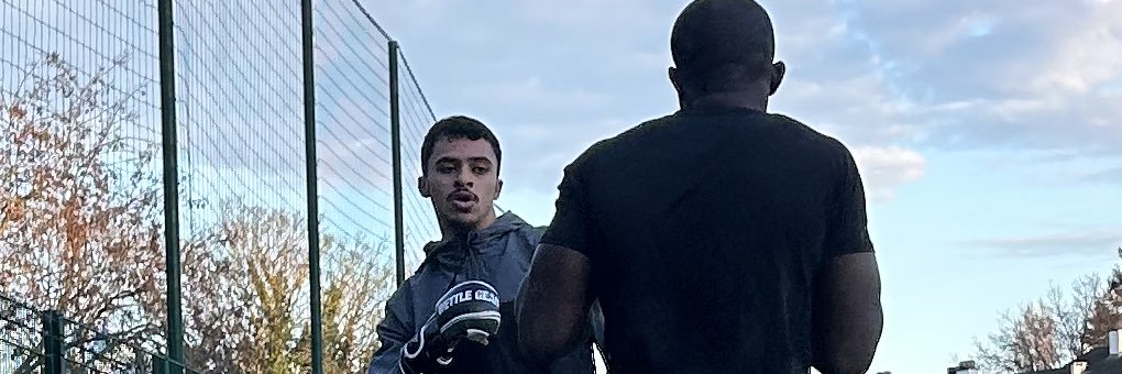 La Jeunesse Dorée banner