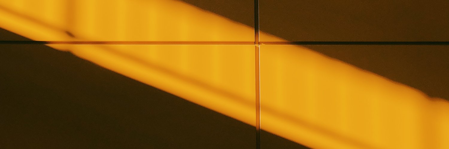 Isatupi's profile banner image