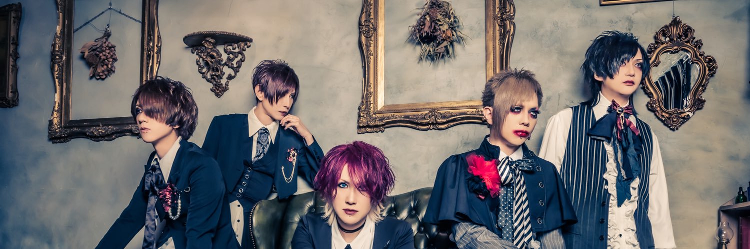 Dolly Official banner