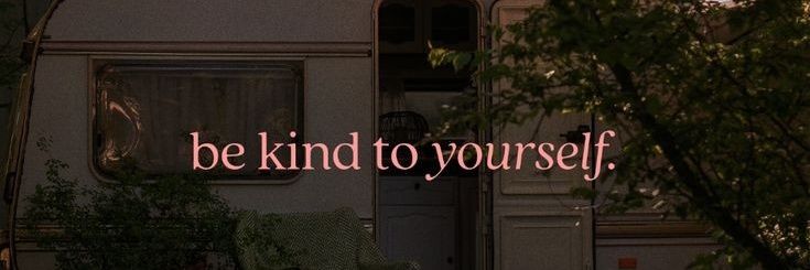 Avvlynni's profile banner image