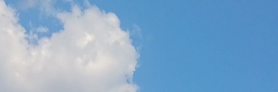 yoononoona's profile banner image