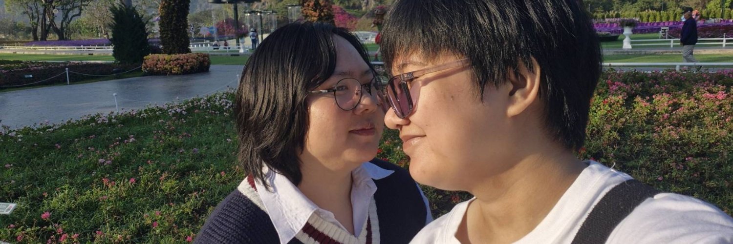coe_gold's profile banner image