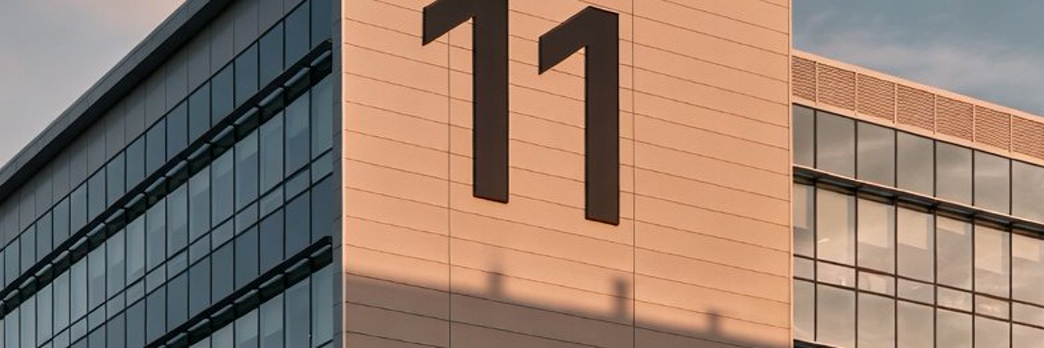 Ellie25Top's profile banner image