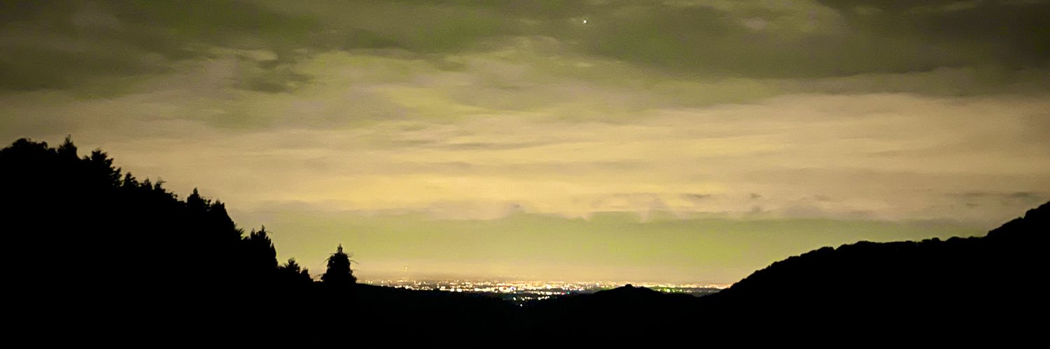 bin_toro_'s profile banner image