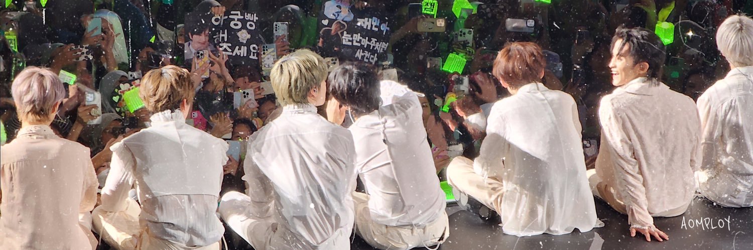 ꙳⋆ᴀᴏᴍᴘʟᴏʏ꙳♡ banner