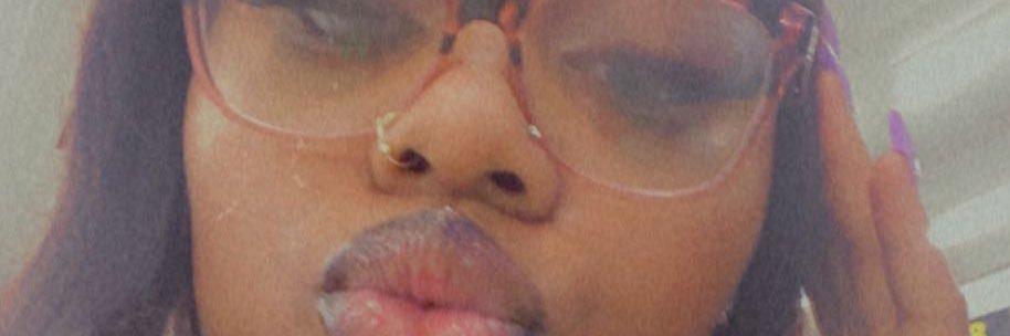 Monae 🥴❣️ banner