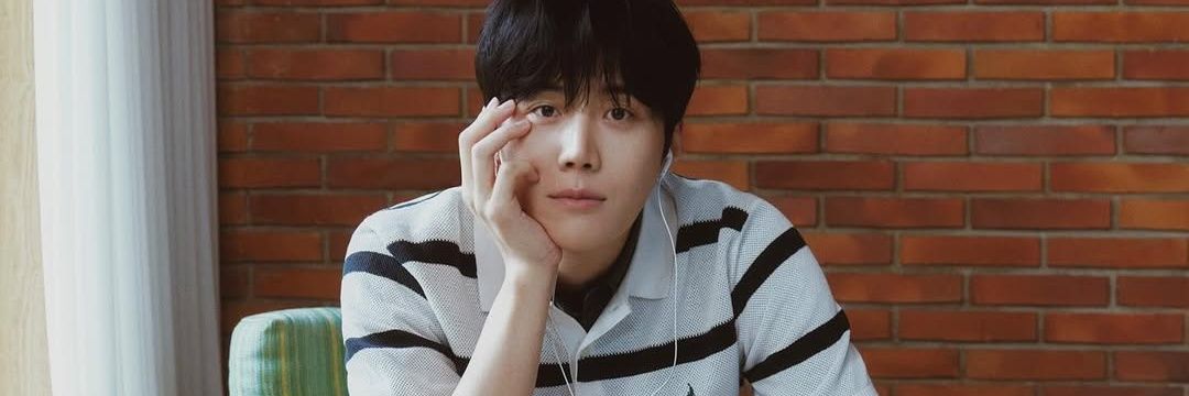 seonho_mingming's profile banner image