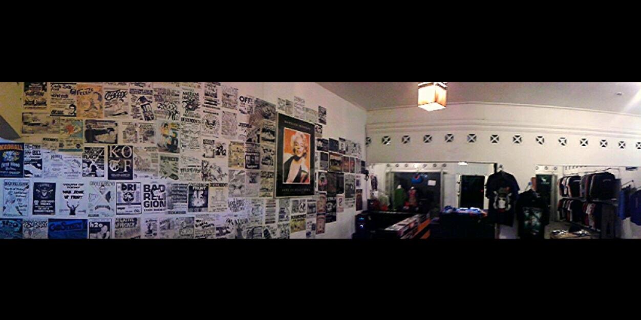 Unslave Store Jambi banner