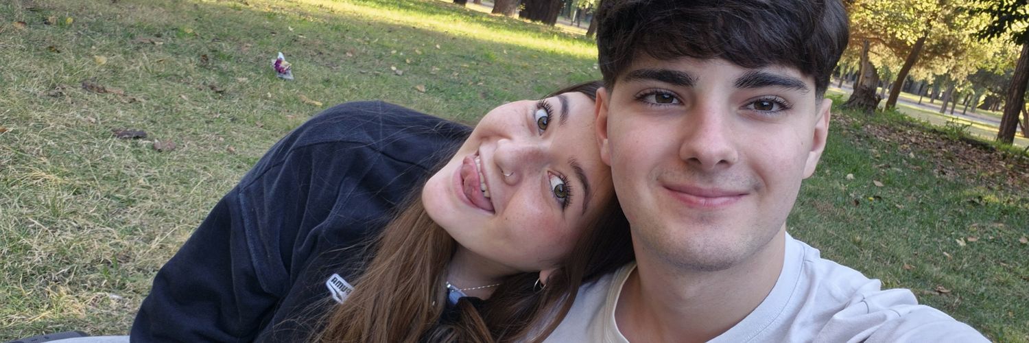 Emmmmmmmmmmmo's profile banner image
