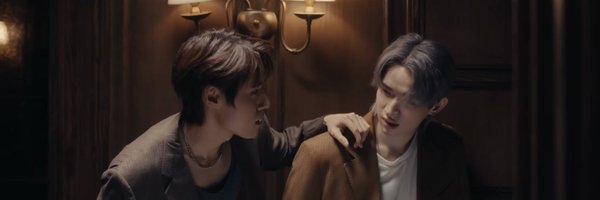 aprilishappyy Profile Banner