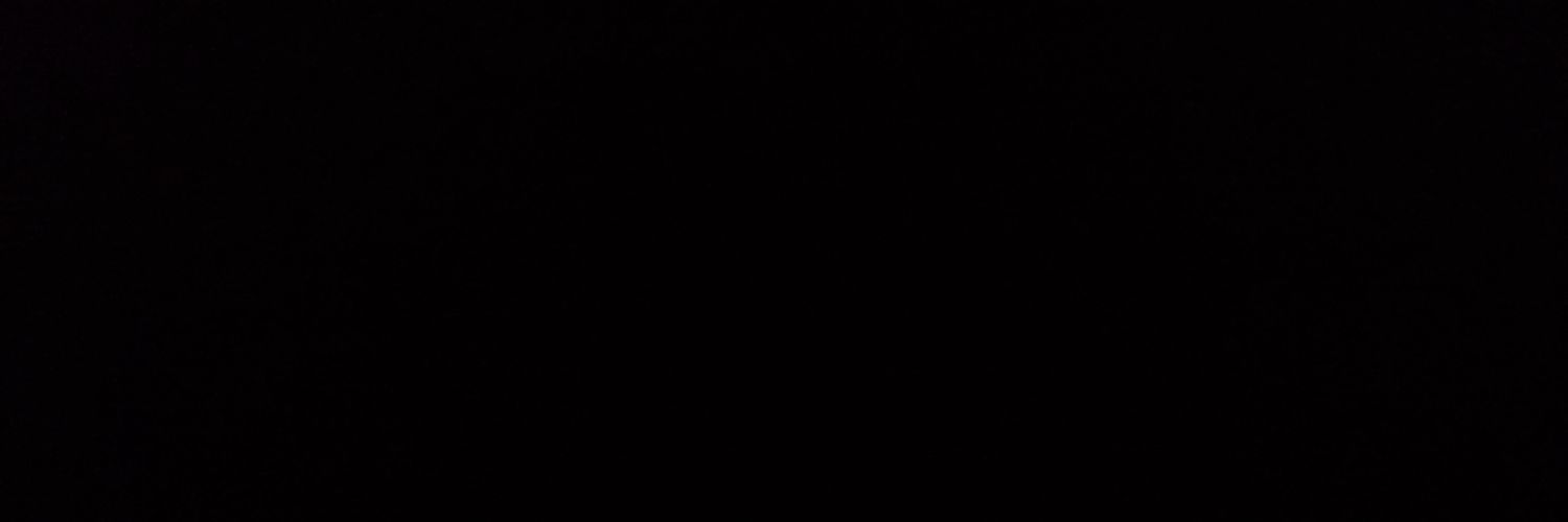 ilylowie's profile banner image