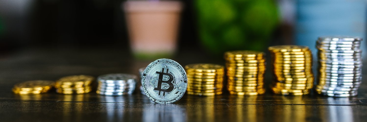 official Earning banner