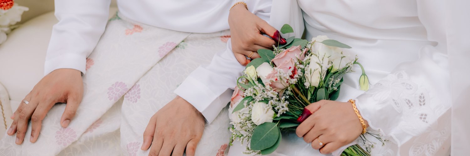 _ainaanaa's profile banner image