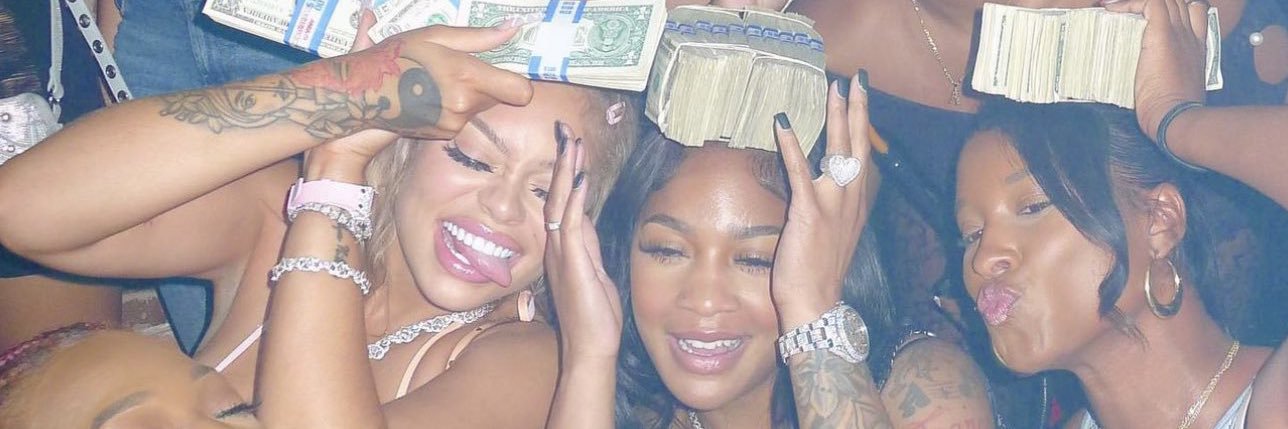 itsDollz's profile banner image