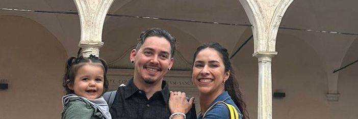 gingogarza's profile banner image