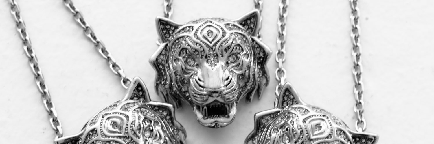 Ne Plus Ultra banner