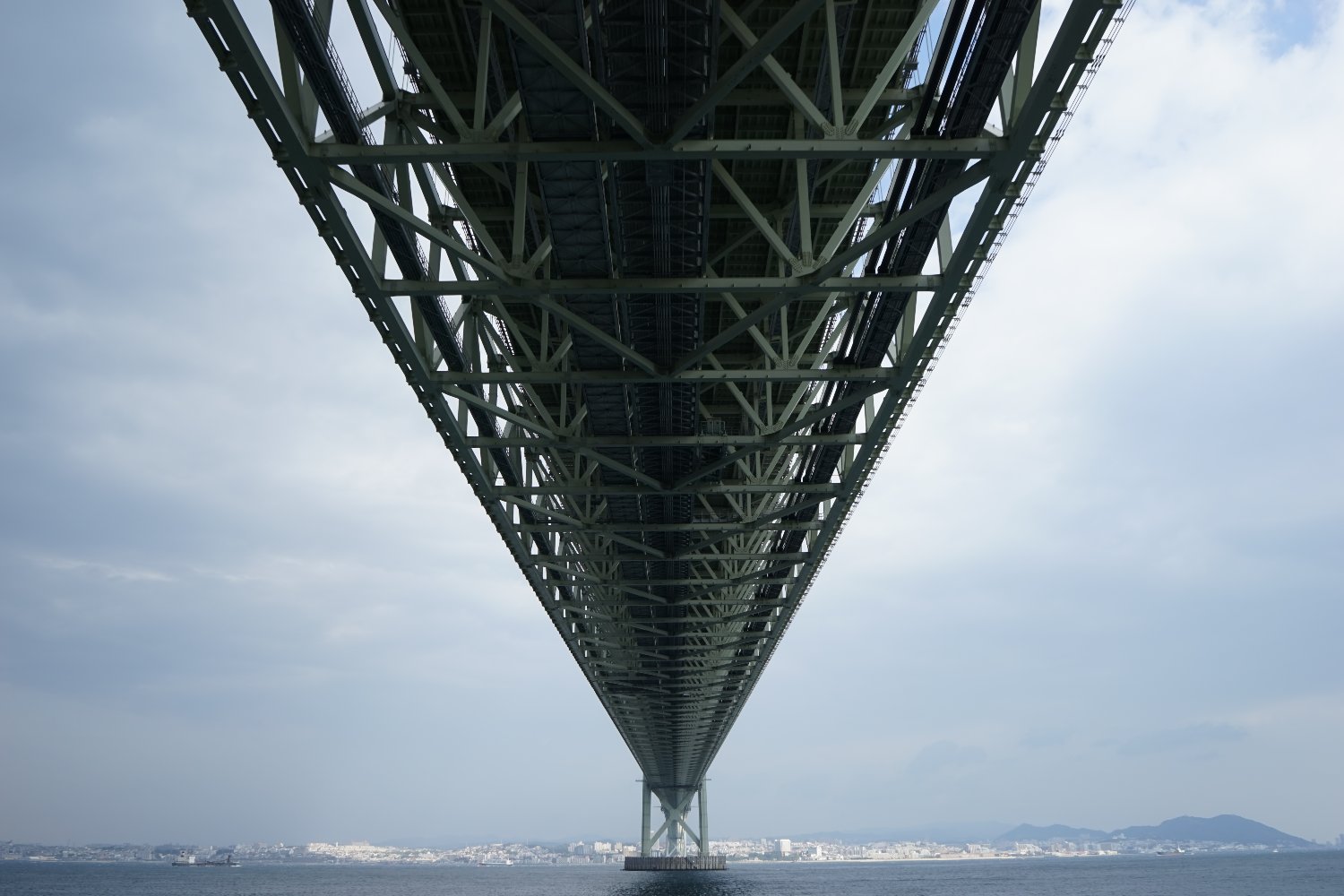 ぴろせんせい@映像制作・デザインアイデアのアドバイザー banner