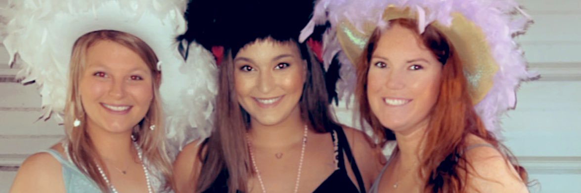 Carleyy_Pitzerr's profile banner image
