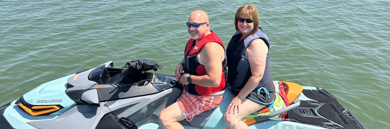 𝙏𝙤𝙙𝙙 𝘾𝙖𝙢𝙚𝙧𝙤𝙣 banner