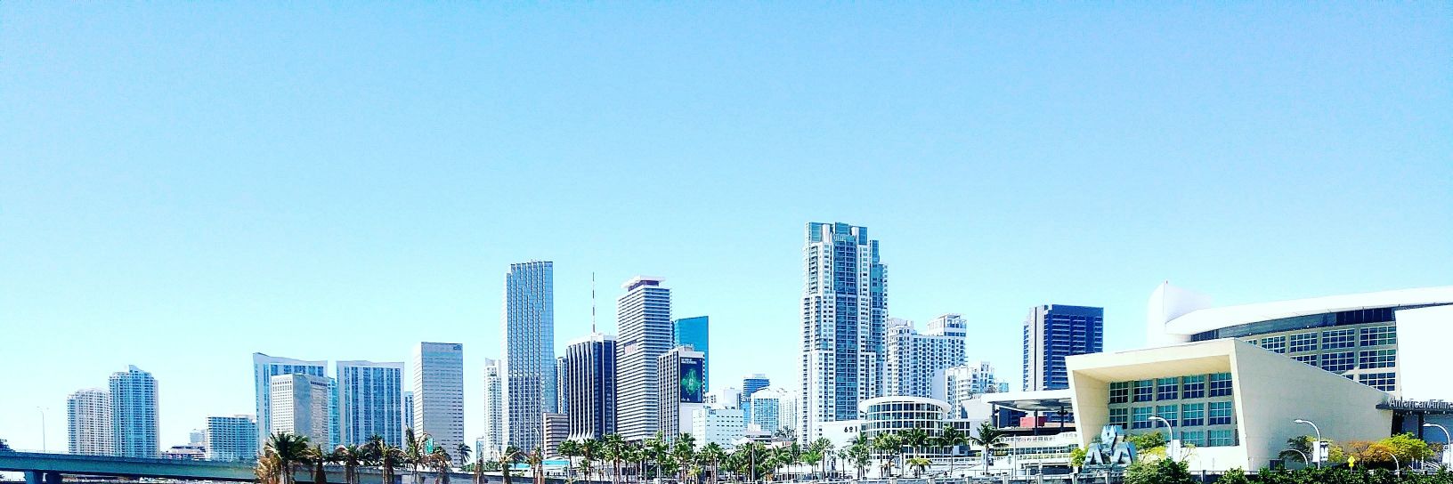 ModernmenLiving banner