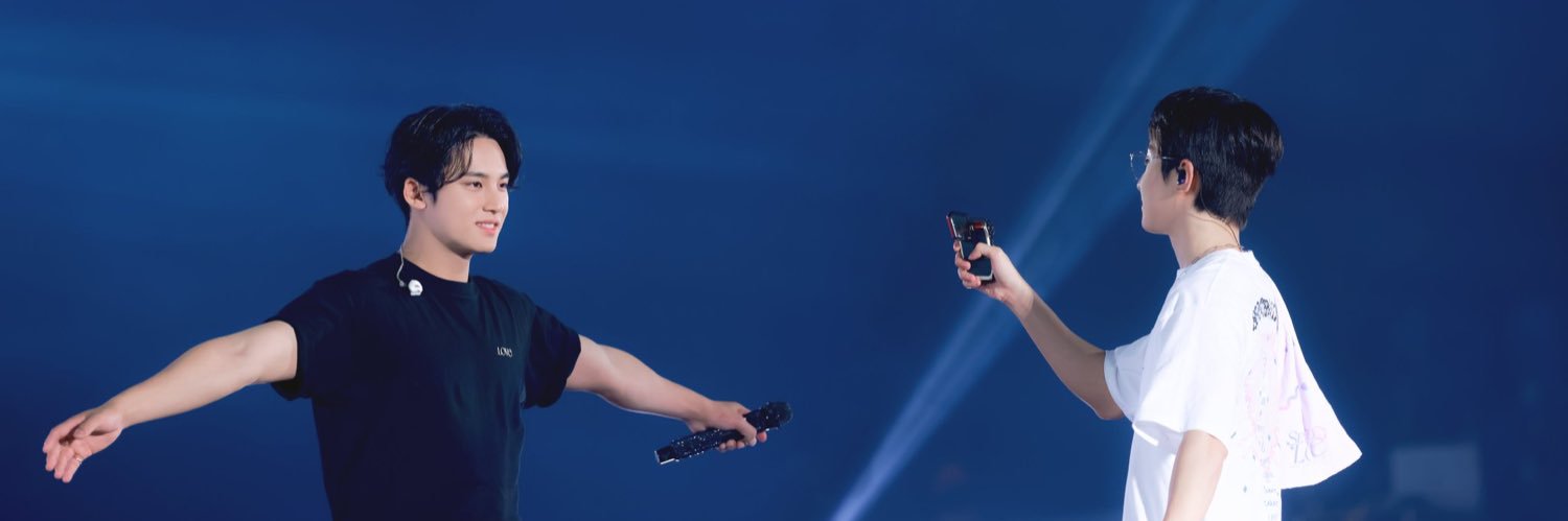 𝖭𝖺🌷 banner