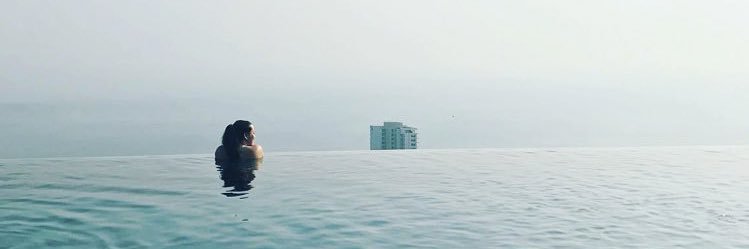 robynslyn's profile banner image