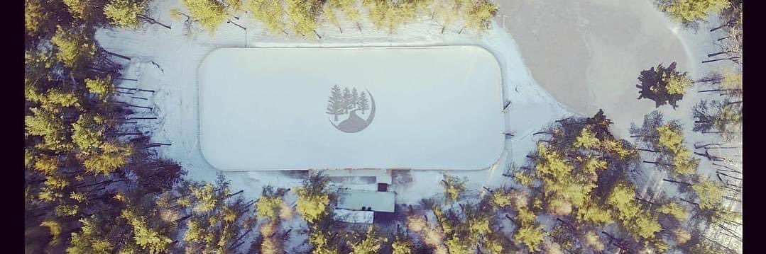 Icelynd Skate Trail banner