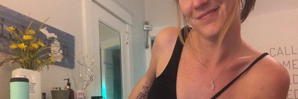 jesshh1020 Profile Banner