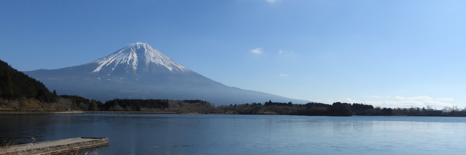 monyanii's profile banner image