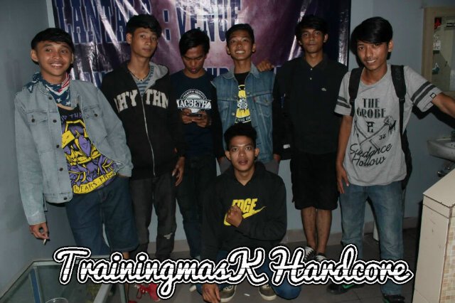 TRAINING MASK \HC/ banner