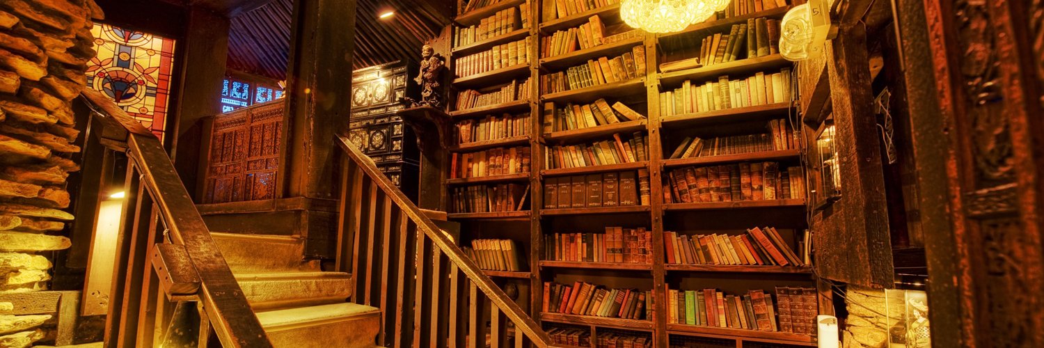 なっしんぐ👻 banner